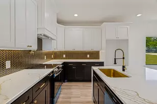 601 Hettie St, Denton, TX 76209 - Photo 1