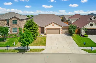 2012 Brenham Dr, Forney, TX 75126 - Photo 2