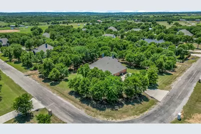330 Timbers Circle, Poolville, TX 76487 - Photo 10
