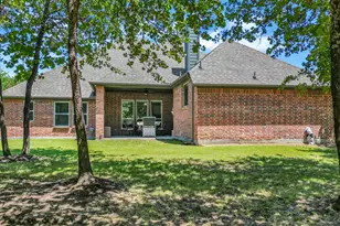 330 Timbers Cir, Poolville, TX 76487 - Photo 8
