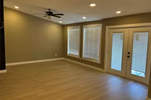 10711 Cromwell Dr, Dallas, TX 75229 - Photo 10