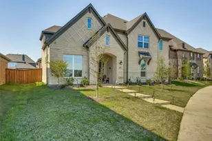1782 Brighton Pl, Farmers Branch, TX 75234 - Photo 2