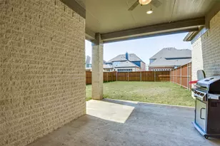 1782 Brighton Pl, Farmers Branch, TX 75234 - Photo 24