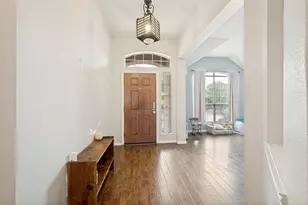 4925 Bolero Ct, Fort Worth, TX 76135 - Photo 4