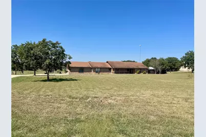 1306 Fm 1331, Thorndale, TX 76577 - Photo 38