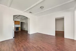 1327 E Baltimore Ave, Fort Worth, TX 76104 - Photo 6