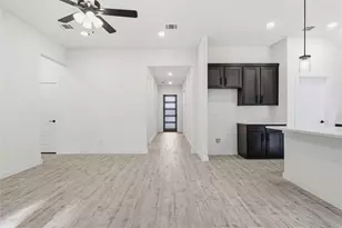 4645 Commack Dr, Fort Worth, TX 76135 - Photo 10