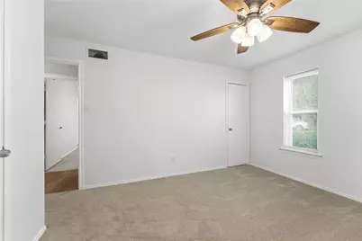 1731 Jenkins Lane, Glenn Heights, TX 75154 - Photo 18
