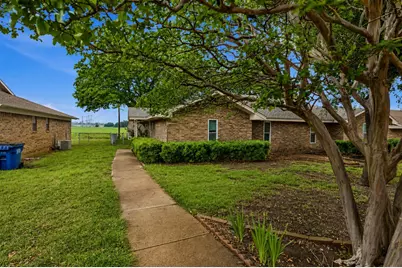 1731 Jenkins Lane, Glenn Heights, TX 75154 - Photo 2