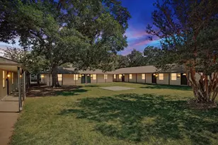 614 W Heard St, Cleburne, TX 76033 - Photo 1