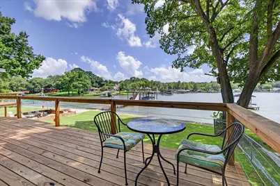 105 Bluewater Circle, Mabank, TX 75156 - Photo 12