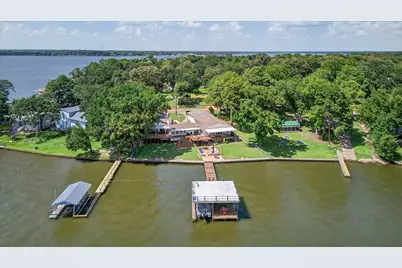105 Bluewater Circle, Mabank, TX 75156 - Photo 2