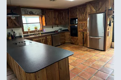 2515 US Highway 77 Highway, Lott, TX 76656 - Photo 8