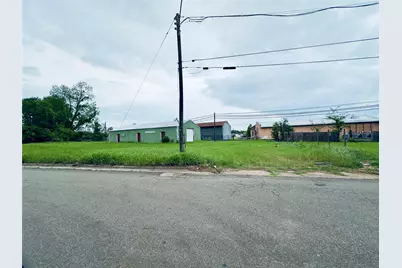 300 W Hinnant Street, Sulphur Springs, TX 75482 - Photo 4