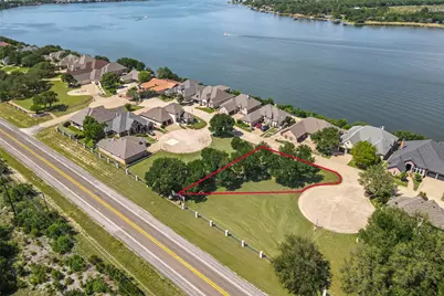 7002 Granite Bluff, Granbury, TX 76048 - Photo 12