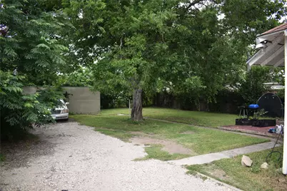 811 Buckalew Street, Dallas, TX 75208 - Photo 28
