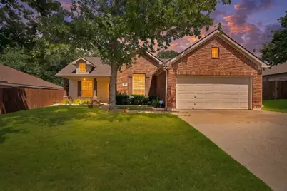 3829 Chimney Rock Drive, Denton, TX 76210 - Photo 2