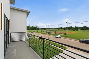 3031 Valentine St, Dallas, TX 75215 - Photo 28