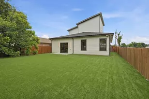 3031 Valentine St, Dallas, TX 75215 - Photo 30