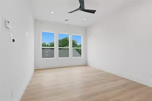 3031 Valentine St, Dallas, TX 75215 - Photo 22