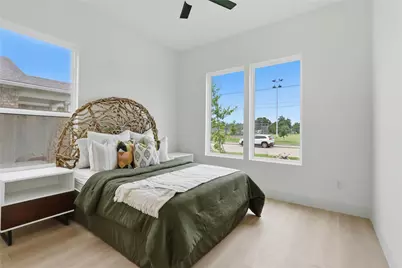 3031 Valentine Street, Dallas, TX 75215 - Photo 2
