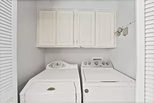 935 Cedarland Blvd, Arlington, TX 76011 - Photo 28