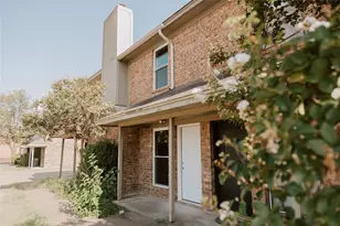 5833 Shadydell Dr, Fort Worth, TX 76135 - Photo 2