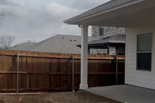 1125 Bridgwalk Dr, McKinney, TX 75071 - Photo 12