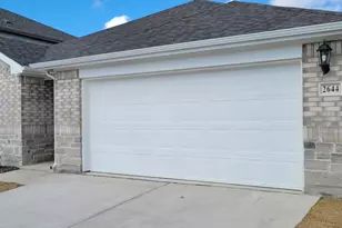 2644 Oneida Ln, Fort Worth, TX 76179 - Photo 2