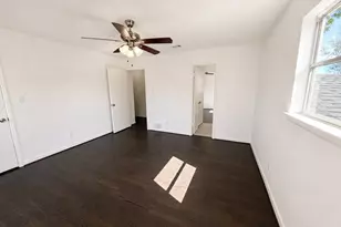 2309 E Mitchell St, Arlington, TX 76010 - Photo 12
