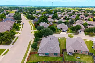 200 Chimney Rock Dr, Waxahachie, TX 75167 - Photo 22