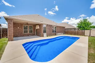2929 Crossbow Ln, Celina, TX 75009 - Photo 2