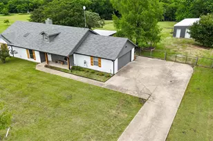 412 Christi Ln, Princeton, TX 75407 - Photo 2