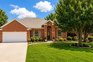 1202 Dorset Ct, Arlington, TX 76001 - Photo 1