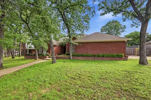 5505 Eagle Rock Rd, Arlington, TX 76017 - Photo 2
