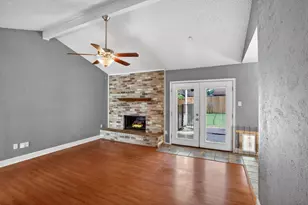 7333 Misty Meadow Dr S, Fort Worth, TX 76133 - Photo 4