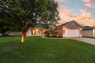 401 Autumn Trail, Royse City, TX 75189 - Photo 10