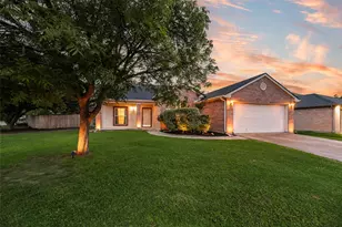 401 Autumn Trail, Royse City, TX 75189 - Photo 10