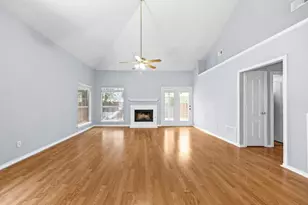 3435 Winter Oak Dr, Garland, TX 75044 - Photo 2