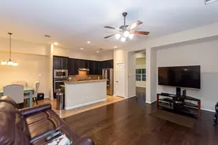 9158 Sunlight Oak Ln, Houston, TX 77070 - Photo 18