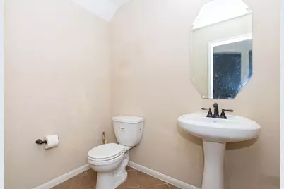 9158 Sunlight Oak Lane, Houston, TX 77070 - Photo 10