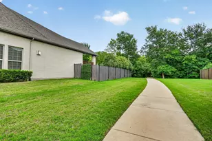 2204 Grafton Ln, McKinney, TX 75071 - Photo 4