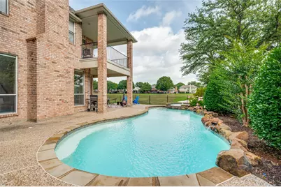820 Parkwood Court, McKinney, TX 75072 - Photo 32