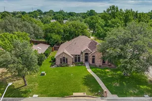 2429 E Windsor Dr, Denton, TX 76209 - Photo 32