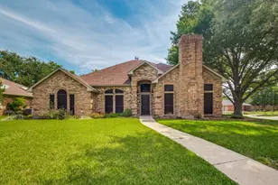 2429 E Windsor Dr, Denton, TX 76209 - Photo 1