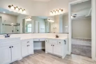 7124 Playa Imperial Ln, Grand Prairie, TX 75054 - Photo 6
