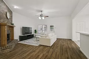 724 Bluebonnet Dr, Allen, TX 75002 - Photo 4