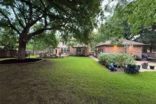 408 Parkwood Ct, Southlake, TX 76092 - Photo 2