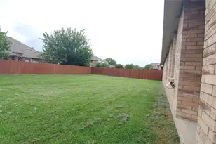 1118 Bradford Dr, Glenn Heights, TX 75154 - Photo 36