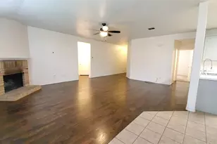 1118 Bradford Dr, Glenn Heights, TX 75154 - Photo 10